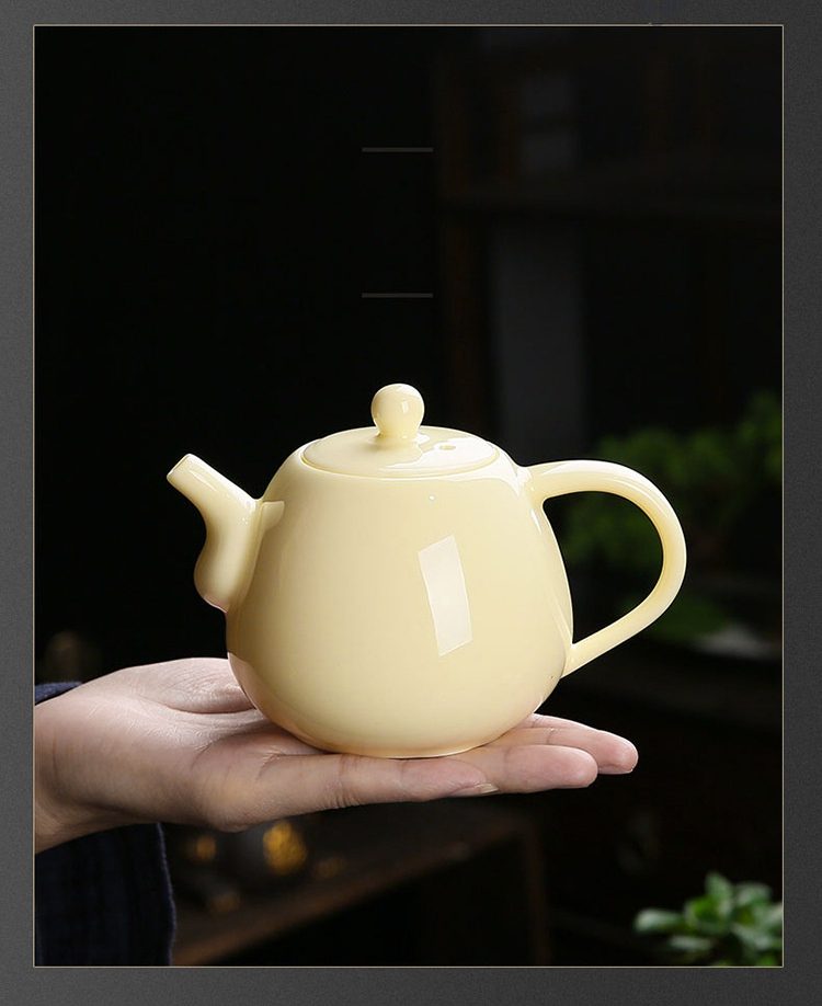 羊脂玉瓷茶壶_11.jpg