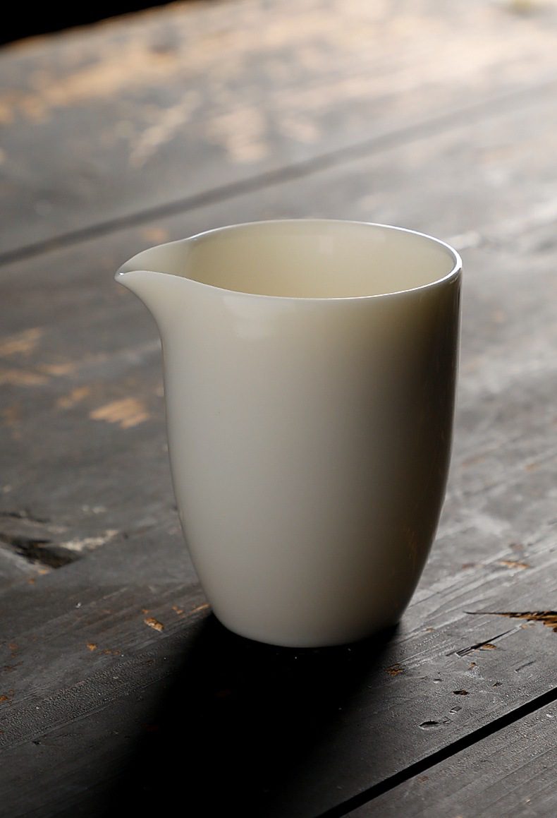 鹰嘴公道杯