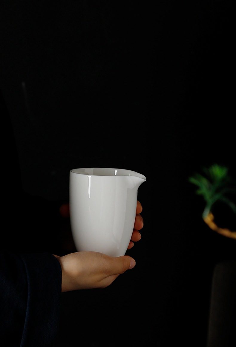 鹰嘴公道杯