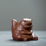 Yixing-Boutique-Purple-Clay-Tea-Pet-Lucky-Cat-Figurine-Desktop-Ornaments-Handmade-Sculpture-Crafts-Home-Tea