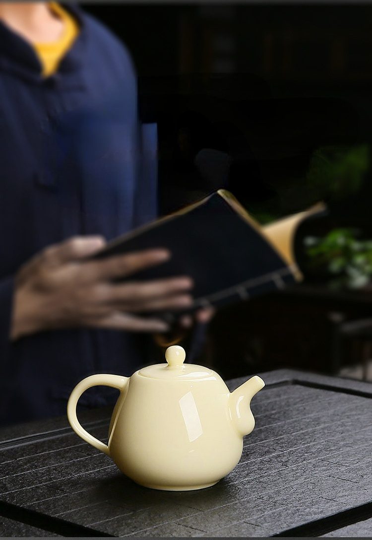 羊脂玉瓷茶壶_12.jpg